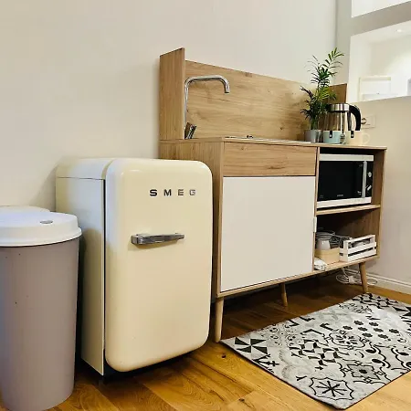 Unyca - Cozy Hideaway In Apartmán Florencie
